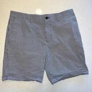 Banana Republic Men's checkered shorts